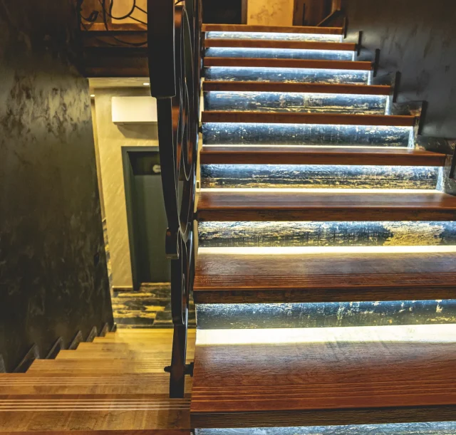 corridor-stairs-1