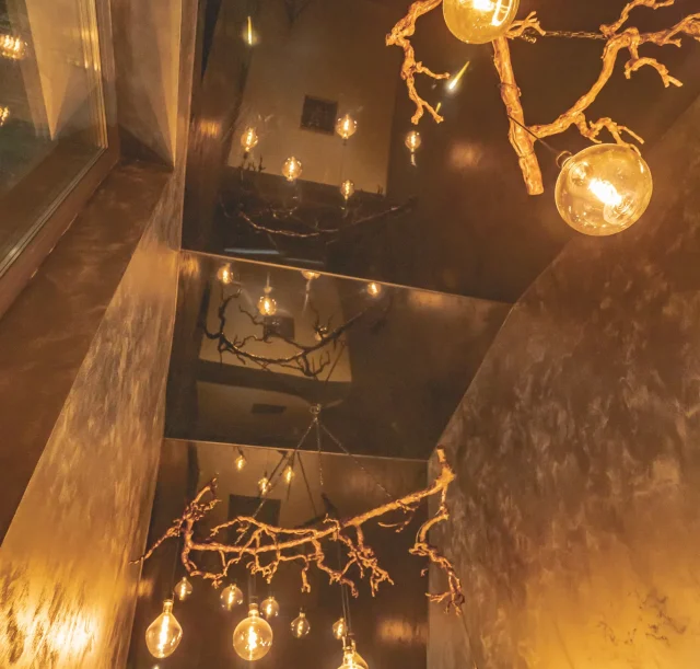 corridor-stairs-11